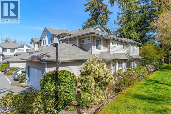 9 4619 Elk Lake Dr, Saanich, British Columbia V8Z5M2