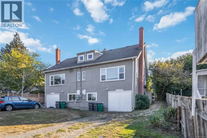 3104-3106 Richmond Rd, Saanich, British Columbia V8P4P1