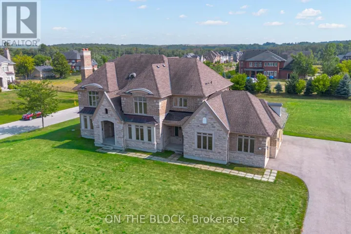 24 WHITEWOOD DRIVE, Whitchurch-Stouffville (Ballantrae), Ontario L4A1R9