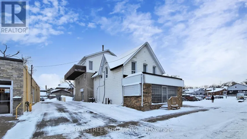 101 - 66 MAPLE AVENUE, Barrie (City Centre), Ontario L4N1R8