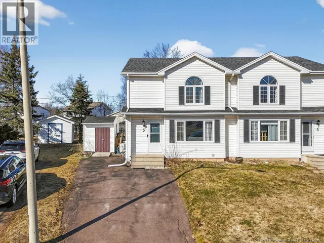 5 Sable Court, Moncton, New Brunswick E1G2H5