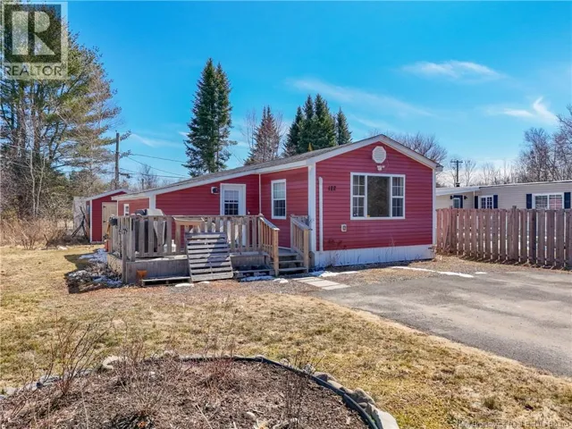122 McGee Street, Lincoln, New Brunswick E3B8M2