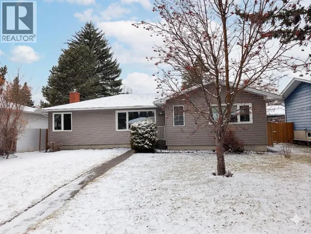 8327 11 Street SW, Calgary, Alberta T2V1N7