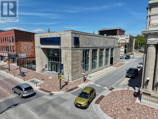 241 FRONT STREET, Belleville (Belleville Ward), Ontario K8N2Z6