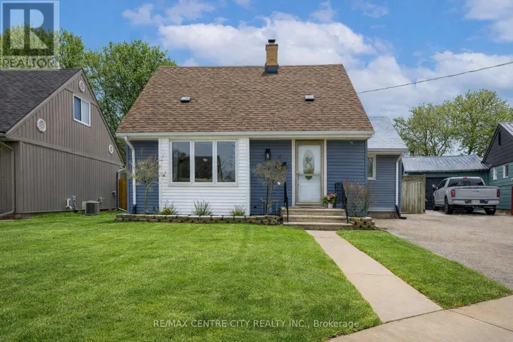 13 BELL AVENUE, St. Thomas, Ontario N5R1G4