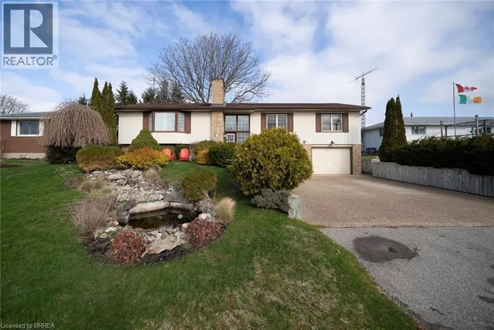 54 BEE Street, Booth's Harbour, Ontario N0E1P0