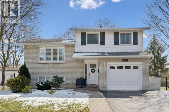 306 DALESIDE Place, Waterloo, Ontario N2L5M4