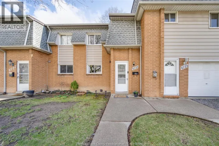 6725 ROSE-VILLE GARDEN, Windsor, Ontario N7T1J3