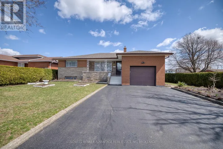 108 ST. ANDREWS AVENUE, Welland (Lincoln/Crowland), Ontario L3B1E4