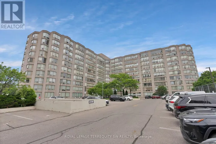 113 - 309 MAJOR MACKENZIE DRIVE E, Richmond Hill (Harding), Ontario L4C9V5