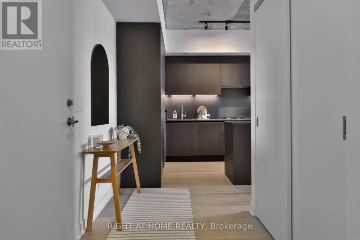 PH 6 - 2720 DUNDAS STREET W, Toronto (Junction Area), Ontario M6P1Y2