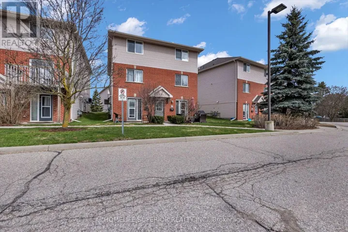 12C - 139 BRIGHTON STREET, Waterloo, Ontario N2J4Z5
