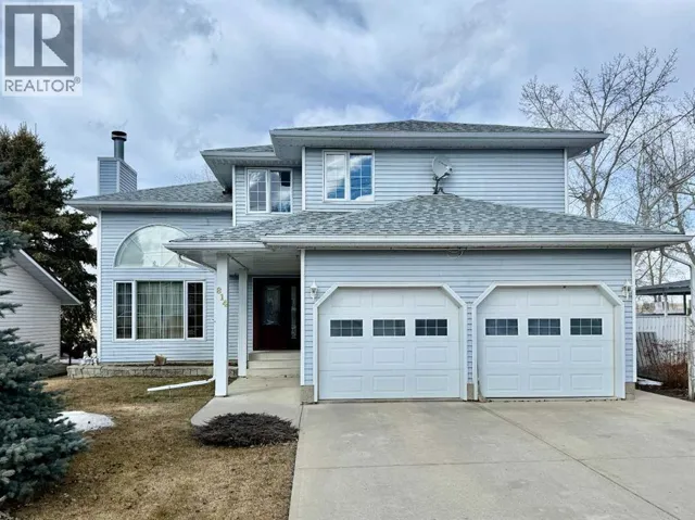 814 8 Street NE, Three Hills, Alberta T0M2A0