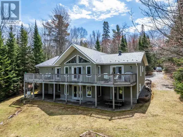 1889 SOUTH HORN LAKE ROAD, Magnetawan, Ontario P0A1P0