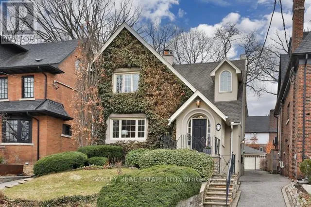 72 HUDSON DRIVE, Toronto (Rosedale-Moore Park), Ontario M4T2K3