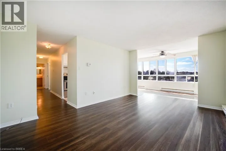 65 HIGHLAND Crescent Unit# 501, Kitchener, Ontario N2M5M8