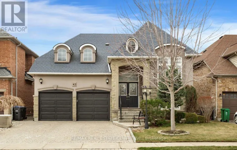 43 DONHERB CRESCENT, Caledon, Ontario L7C1E4