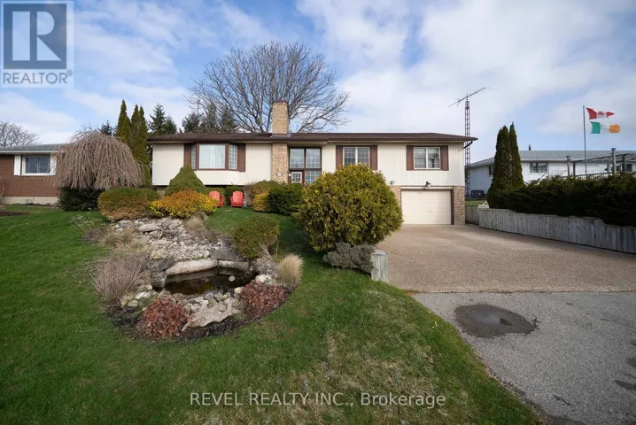 54 BEE STREET, Norfolk (Booth's Harbour), Ontario N0E1P0