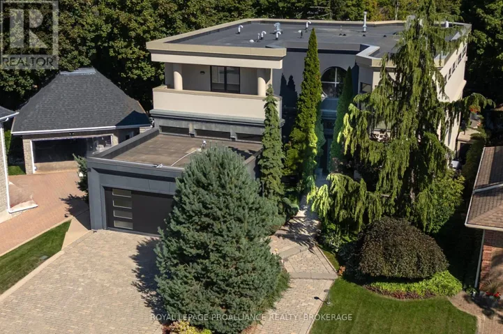 3 AUTHORS LANE, Kingston (Central City West), Ontario K7M7W7
