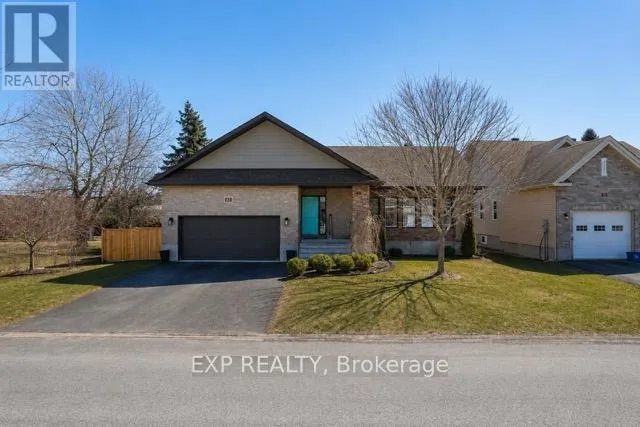 4 PROVOST STREET, North Stormont, Ontario K0A1R0