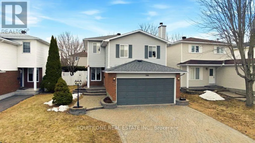 706 LEVAC DRIVE, Ottawa, Ontario K4A2R1