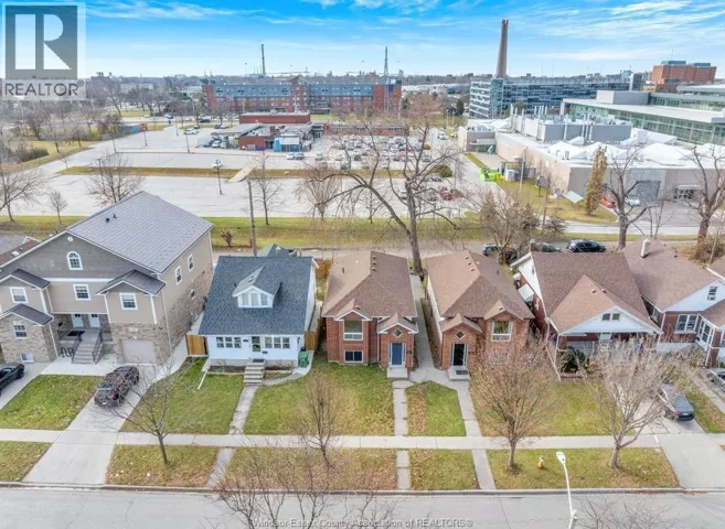 715 RANDOLPH Unit# UPPER, Windsor, Ontario N9B2T7
