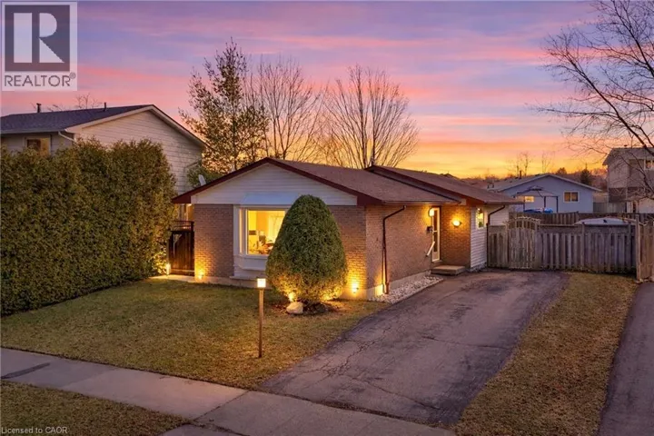 148 GORDON DRUMMOND Avenue, Hamilton, Ontario L8J1G3