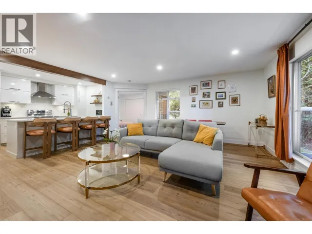 208 2733 ATLIN PLACE, Coquitlam, British Columbia V3C5B1