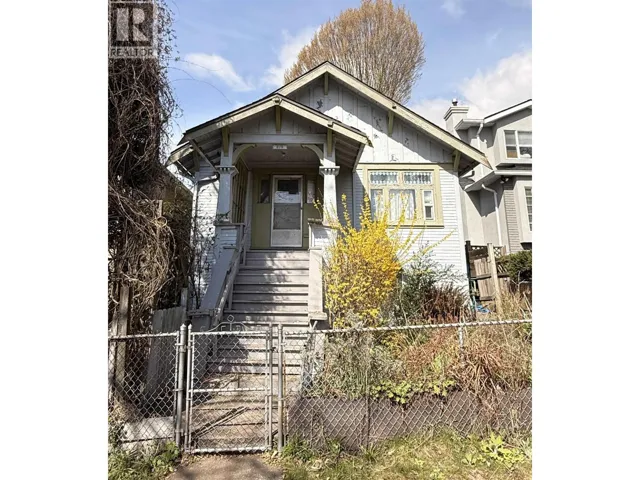 319 E 47TH AVENUE, Vancouver, British Columbia V5W2B1