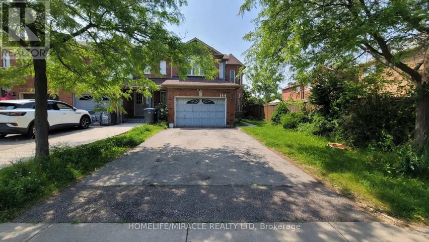 144 SANDYSHORES DRIVE W, Brampton (Sandringham-Wellington), Ontario L6R2M3