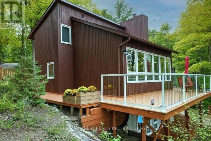 1066 MOUNTVALE POINT ROAD, Frontenac (Frontenac Centre), Ontario K0H2P0