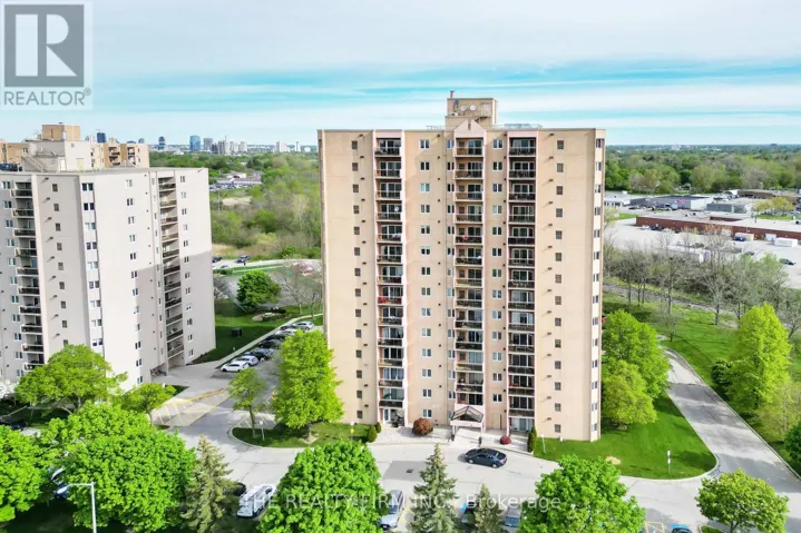 907 - 860 COMMISSIONERS ROAD E, London South (South H), Ontario N6C5Y8