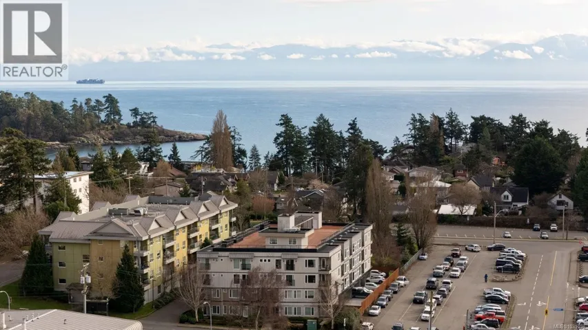 204 1405 Esquimalt Rd, Esquimalt, British Columbia V9A0A4