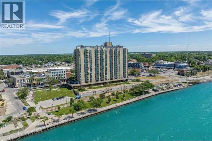 155 FRONT STREET Unit# 210, Sarnia, Ontario N7T7V5