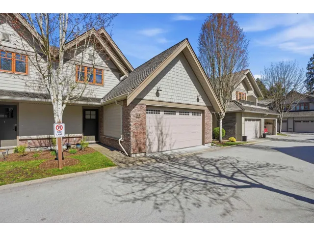 14 3122 160TH STREET, Surrey, British Columbia V3Z8K5