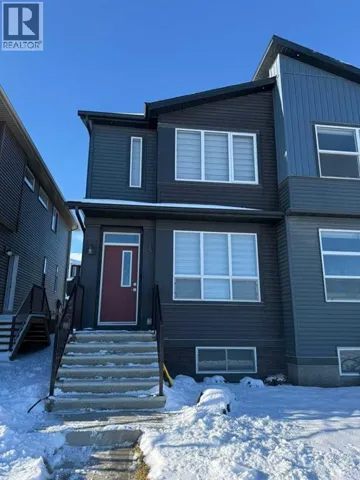 15 EDITH Passage NW, Calgary, Alberta T3R2B6