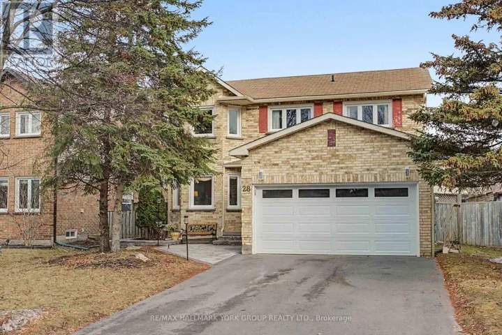 28 HOLLINGSHEAD DRIVE, Aurora (Aurora Village), Ontario L4G5J8