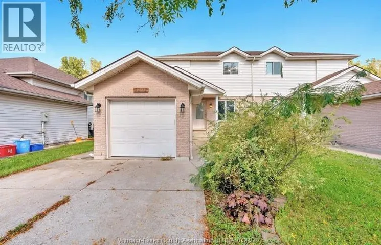 3692 HOLBURN STREET, Windsor, Ontario N9E4T3