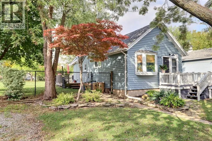 869 FORD, Windsor, Ontario N9S2E6