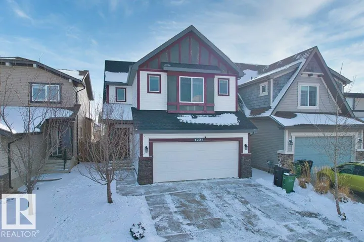1227 SECORD LANDING LD NW, Edmonton, Alberta T5T4N3