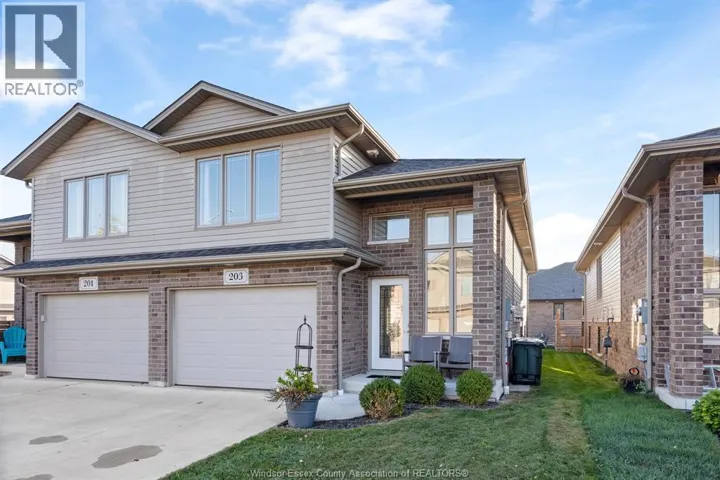 203 ADAMS, Amherstburg, Ontario N9V0B2