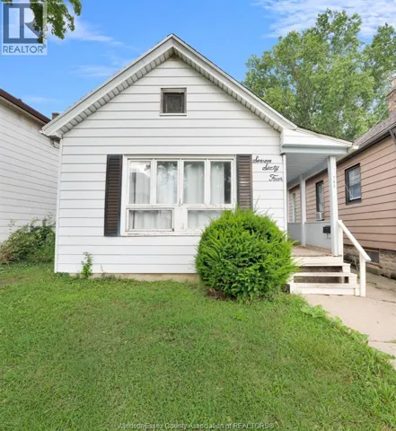 764 WINDSOR AVENUE, Windsor, Ontario N9A1J9