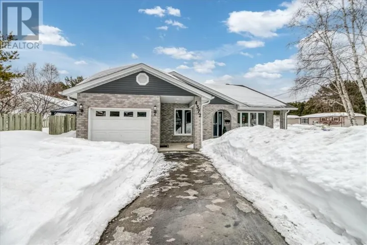 4372 Theresa Avenue, Hanmer, Ontario P3P1M4