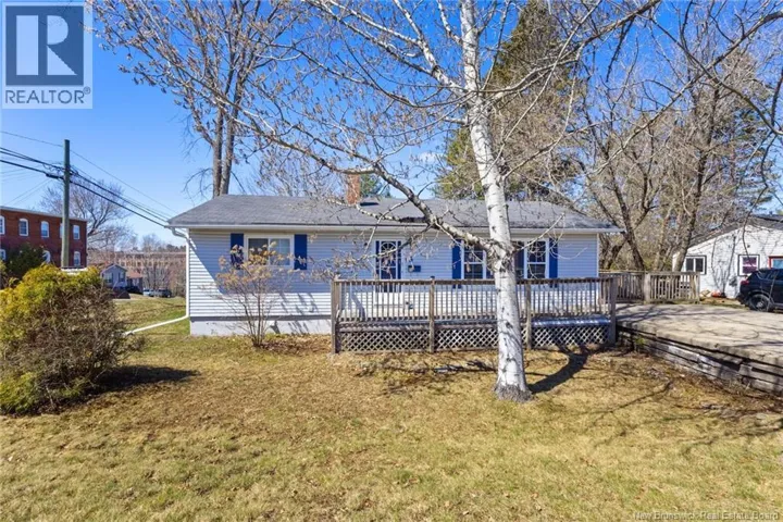 3 Downing Street, Fredericton, New Brunswick E3A4M7