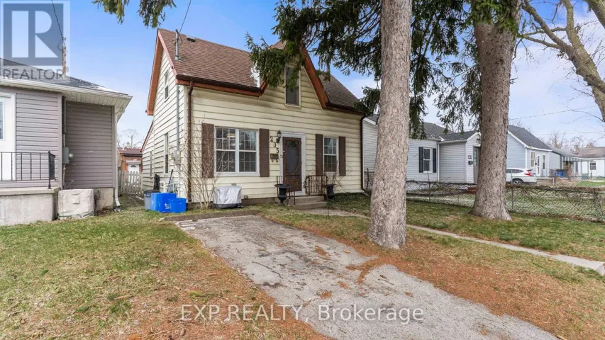 205 EAST STREET, London East (East M), Ontario N5Z2S1