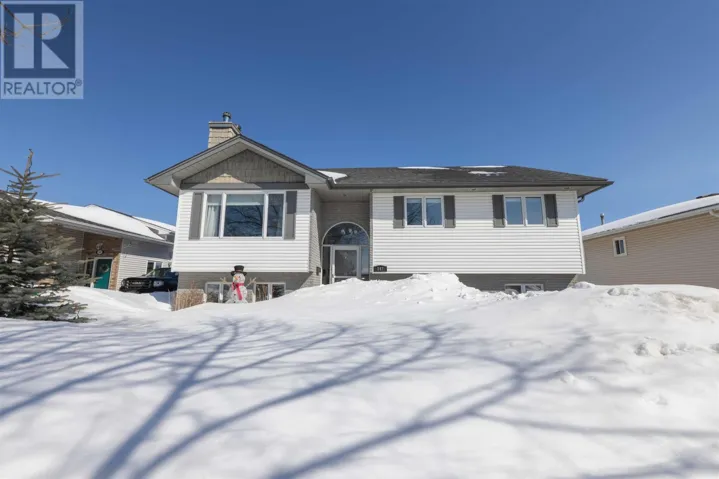 147 NOTTINGHAM CRES, THUNDER BAY, Ontario P7G1B5