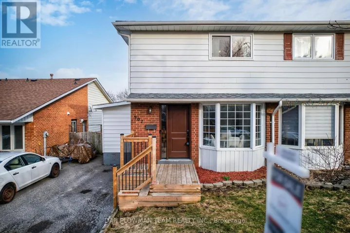 502 SEDAN CRESCENT, Oshawa (Central), Ontario L1H3G5