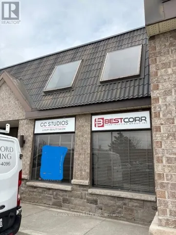 5 - 56 PENNSYLVANIA AVENUE, Vaughan (Concord), Ontario L4K3V9