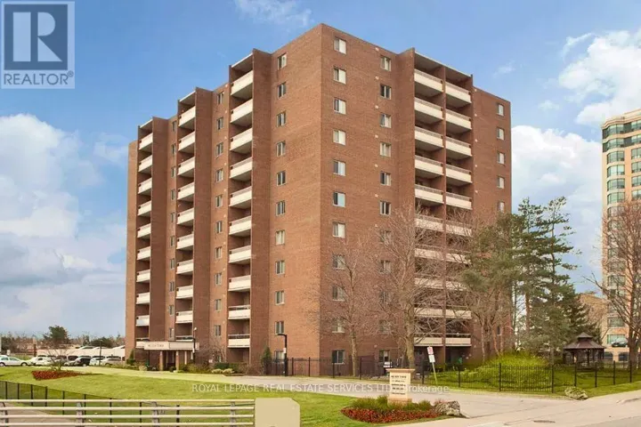 303 - 82 MILLSIDE DRIVE, Milton (OM Old Milton), Ontario L9T4A1