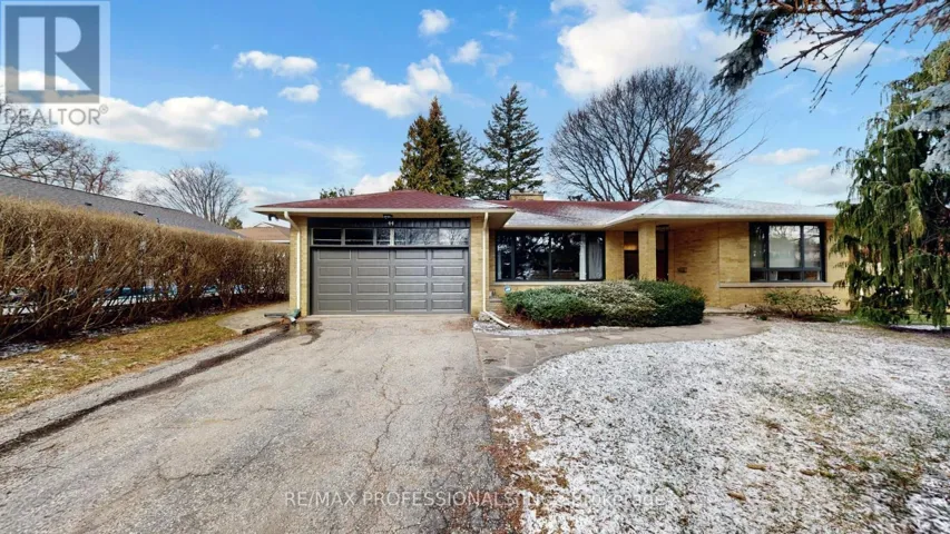 BSMT - 44 PRINCESS MARGARET BOULEVARD, Toronto (Princess-Rosethorn), Ontario M9A1Z6